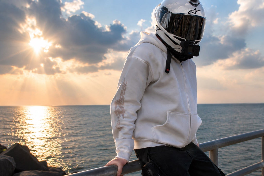 Looking for 7th gear - white