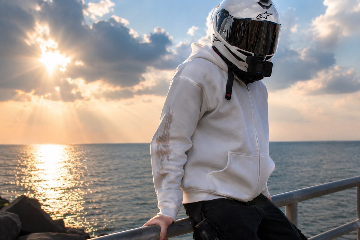 Looking for 7th gear - white
